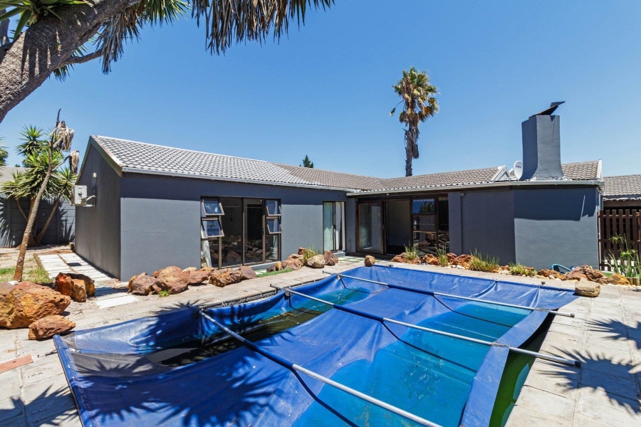 4 Bedroom Property for Sale in Milnerton Ridge Western Cape